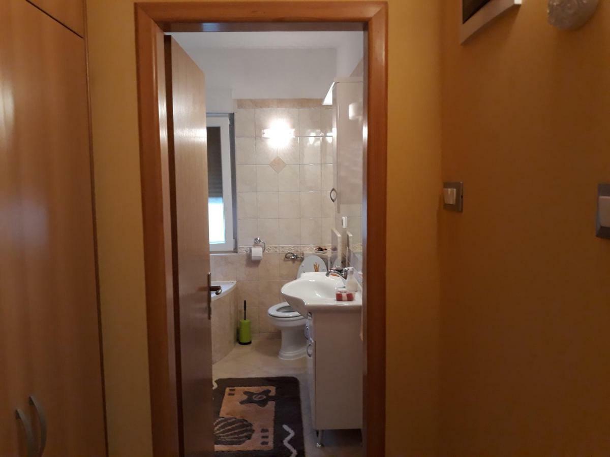Apartment Matea Rovinj Exteriör bild